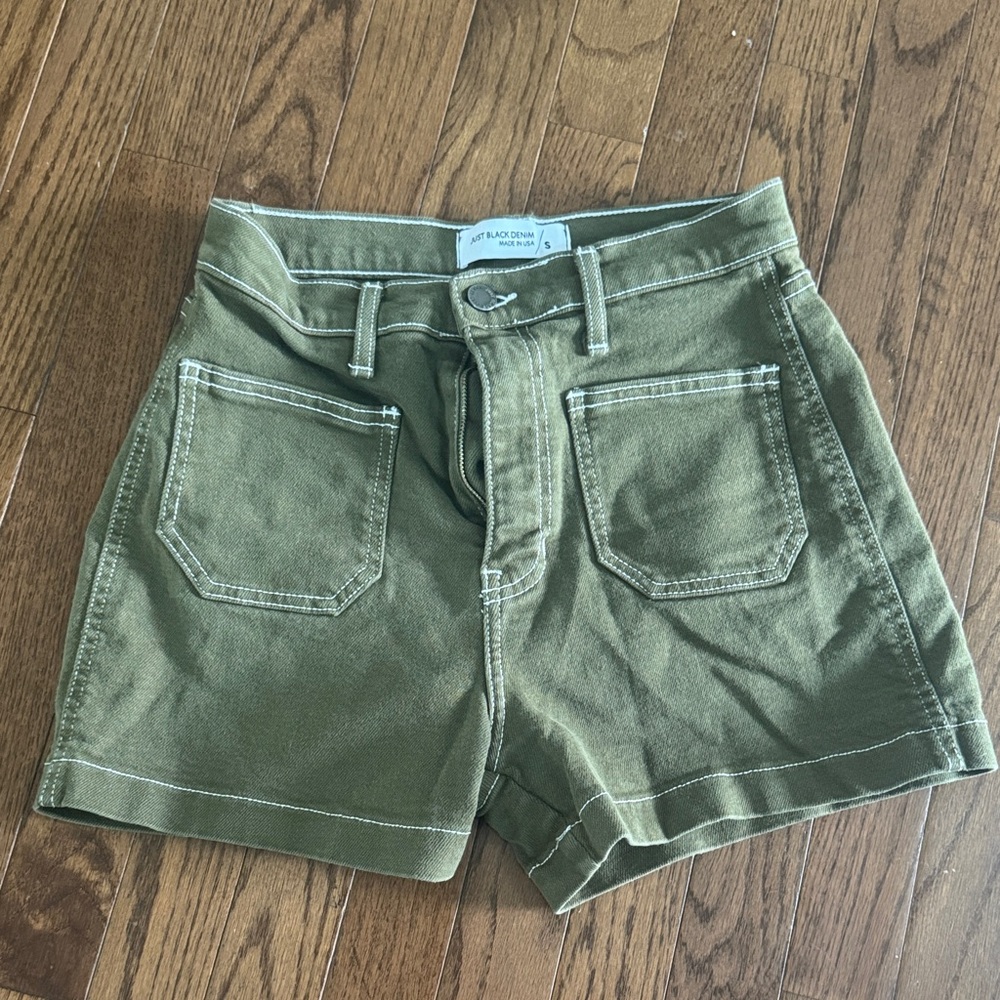 Just Black Denim Olive Green Women's Shorts. S